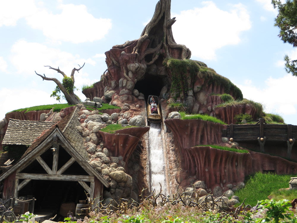 Splash Mountain ride 