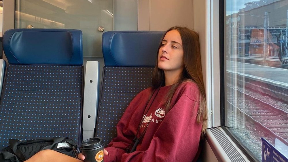 Book early and stretch out your legs. Image credits: @albanavas.aa on Instagram