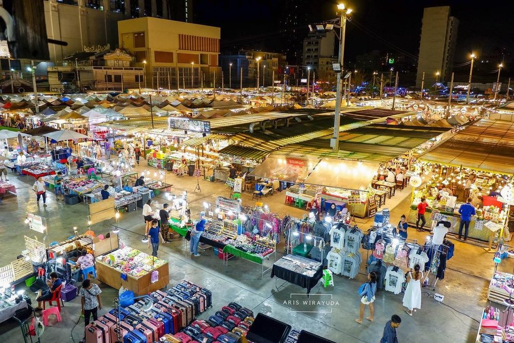 霓虹夜市 Neon Night Market