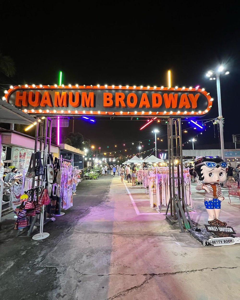 華馬夜市 Huamum Night Market