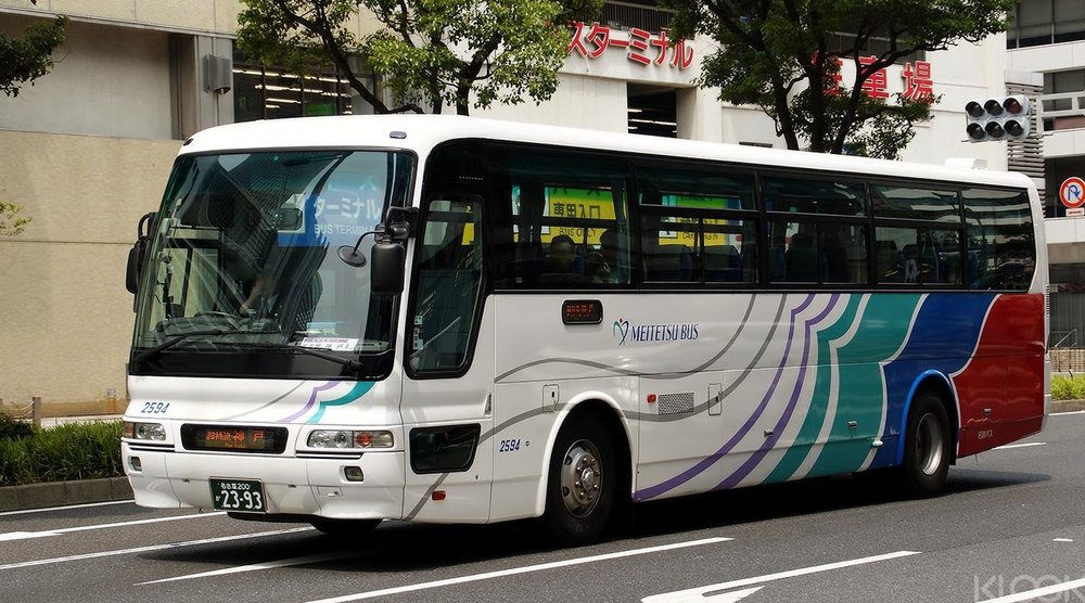 名鐵巴士前往合掌村