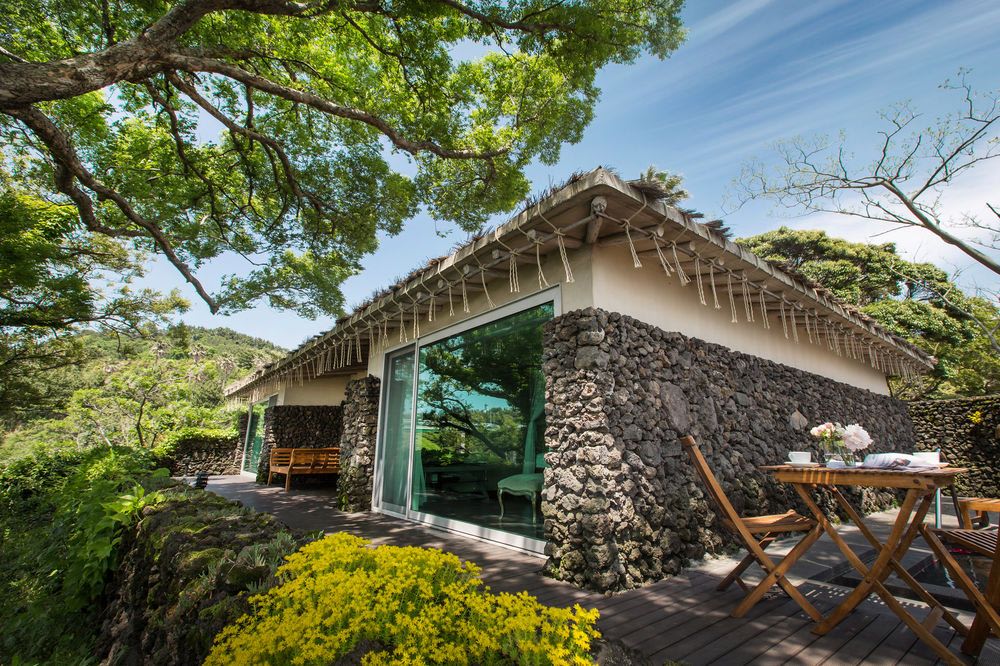 Seaes Hotel & Resort