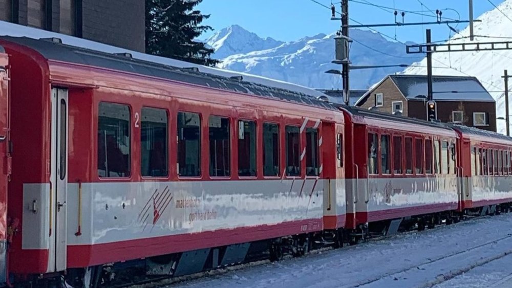 he views make the train ride better. Credits to @brittanyy_thompson on Instagram