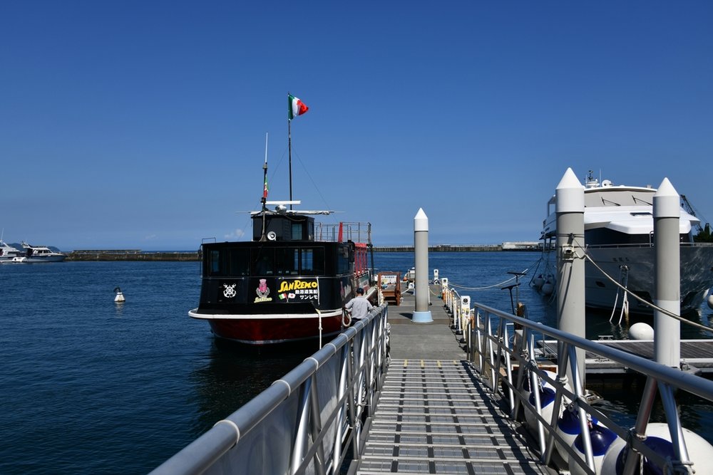 熱海遊覧船サンレモ