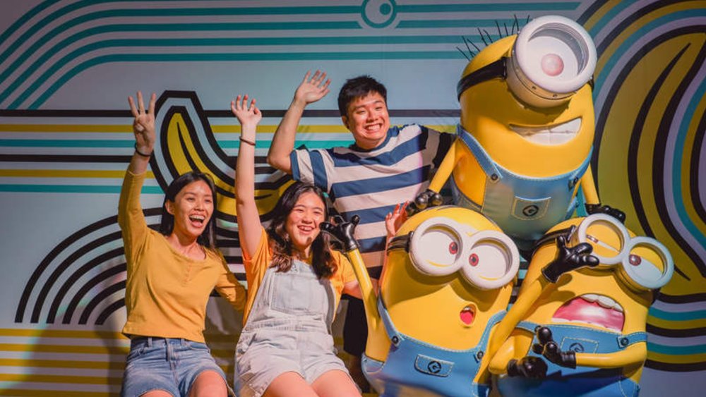 kids having fun with minions at A Minion’s Perspective Experience