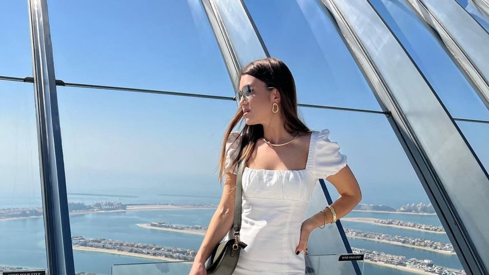 a girl enjoying The View at the Palm