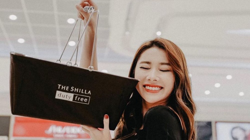 This is one of the times when you don’t need anything but end up with a lot of things. Credits to @mongabong on Instagram