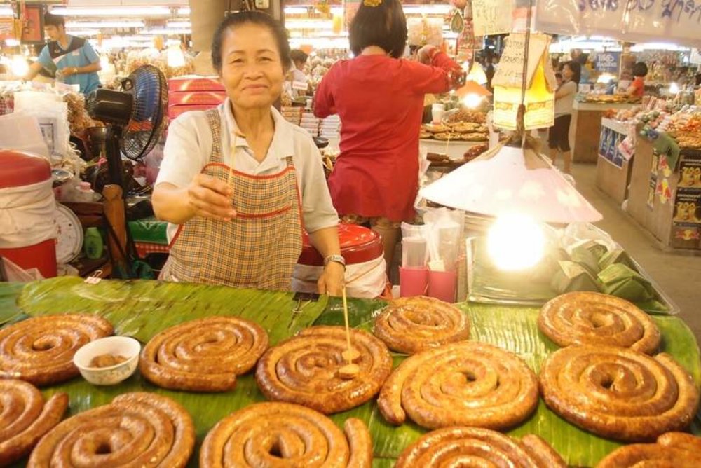 泰國美食泰北香腸(Sai Oua)