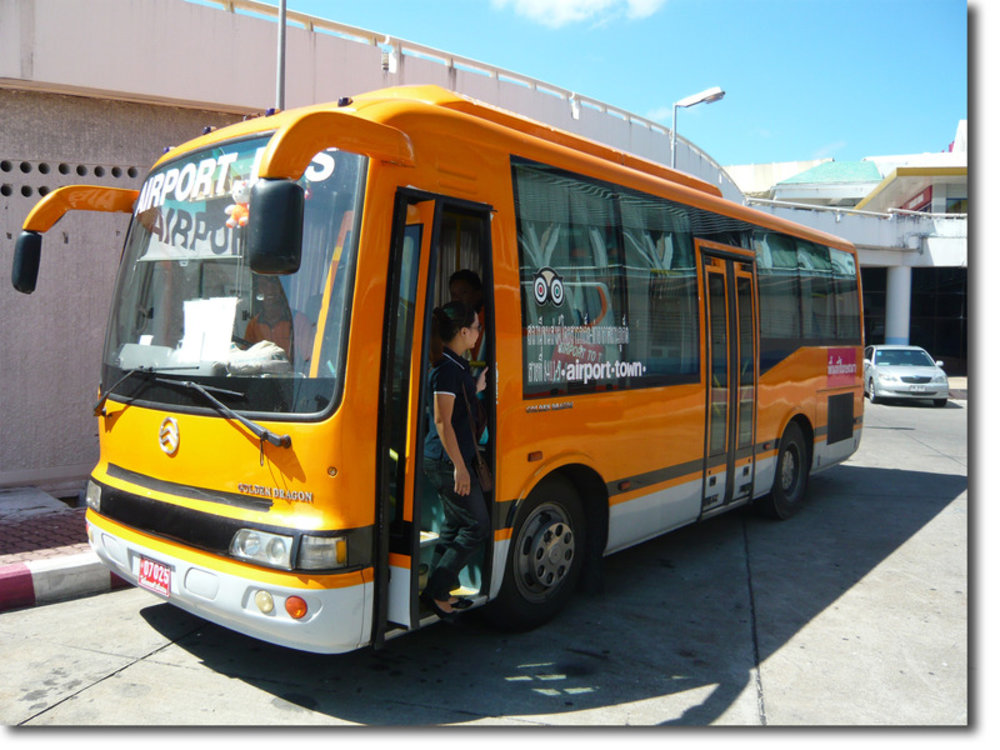 普吉島機場巴士