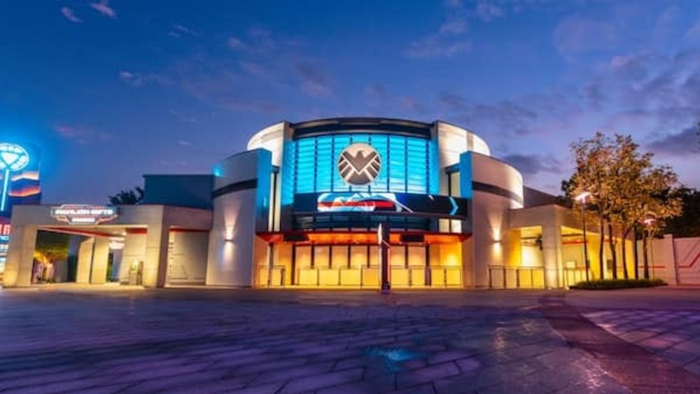 ภาพบรรยากาศฮ่องกงดิสนีย์แลนด์จาก: https://www.hongkongdisneyland.com