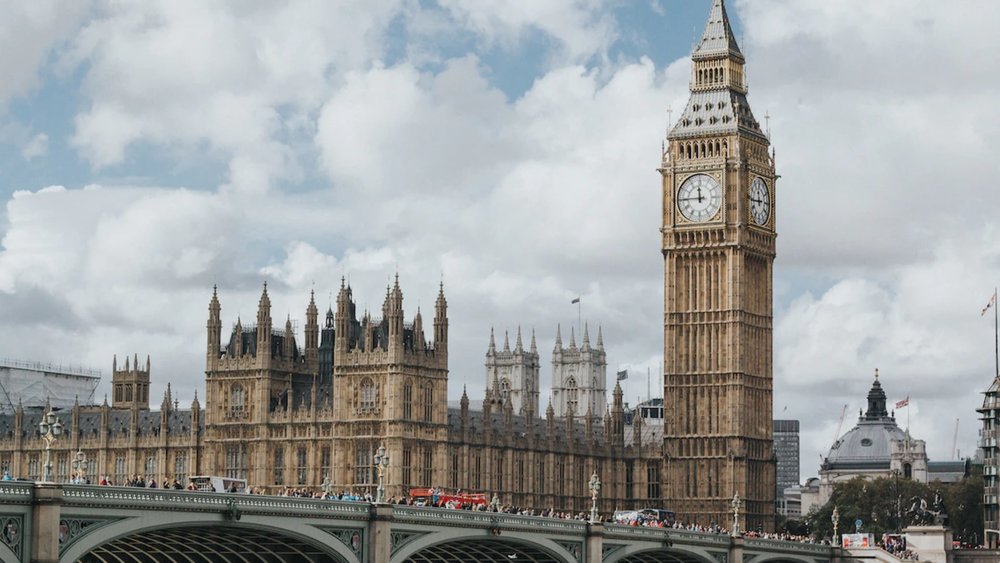 the Big Ben on a gloomy London day