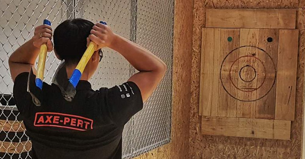 Trải Nghiệm Ném Rìu Ở Singapore 