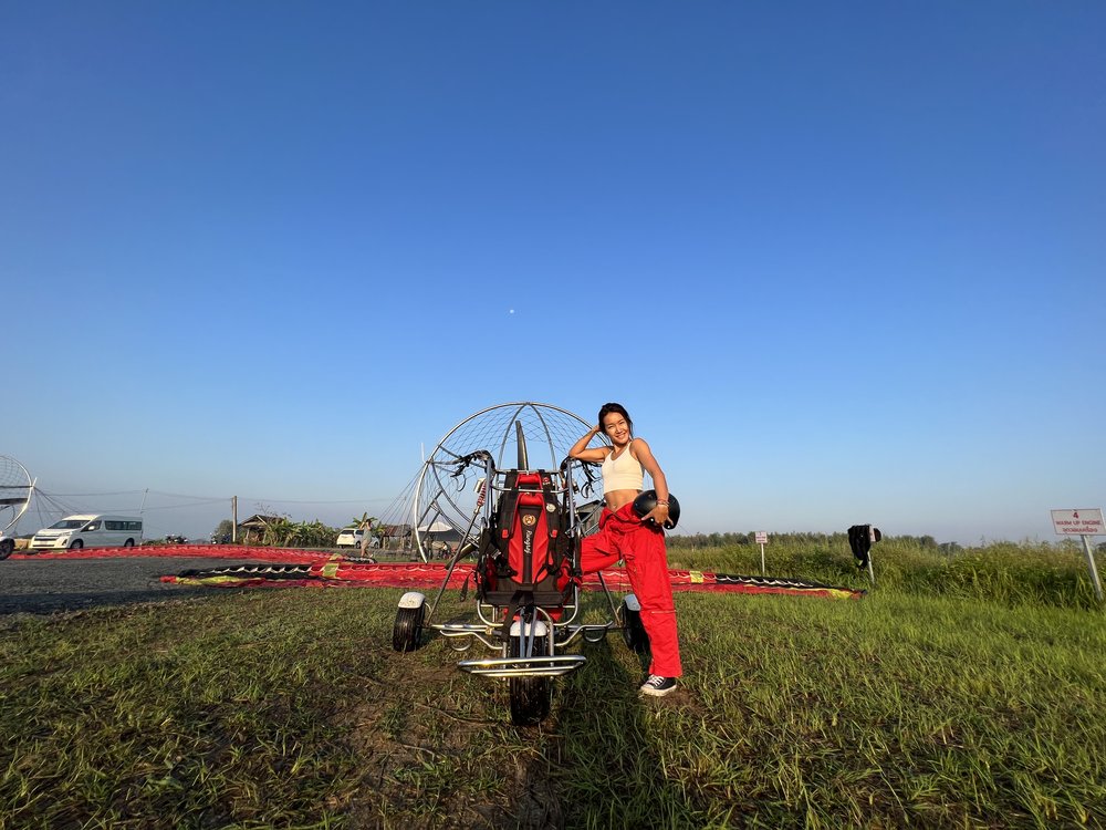 滑翔單車 Flying Paramotor