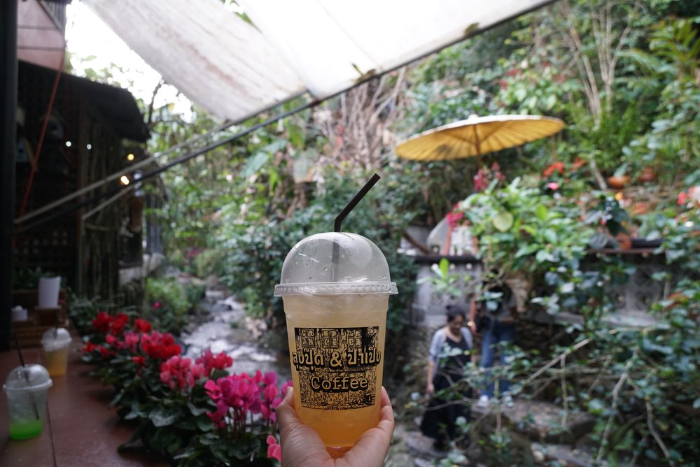 湄康蓬村 Mae Kampong