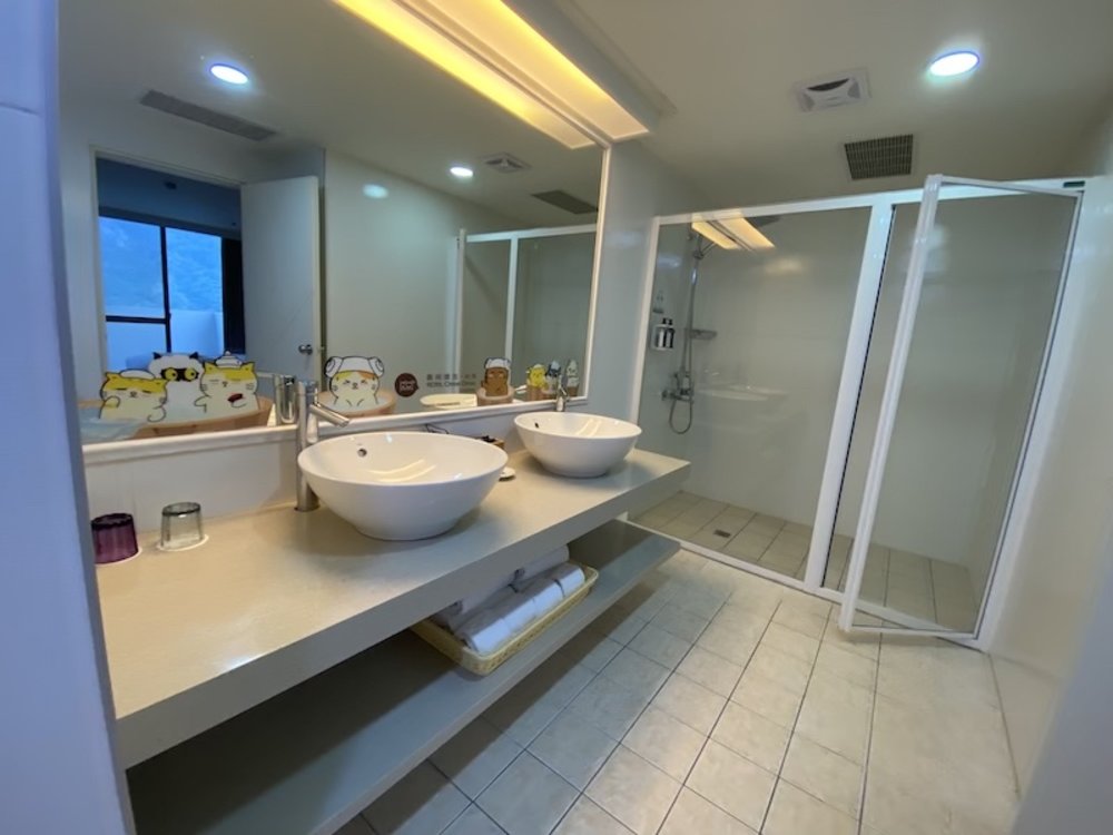 趣淘漫旅 鬥陣套房 廁所