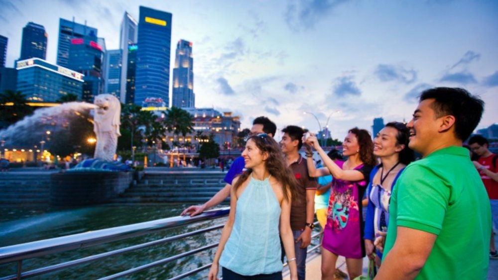 รูปปั้นเมอร์ไลออน (Merlion) ที่ ปากแม่น้ำสิงคโปร์