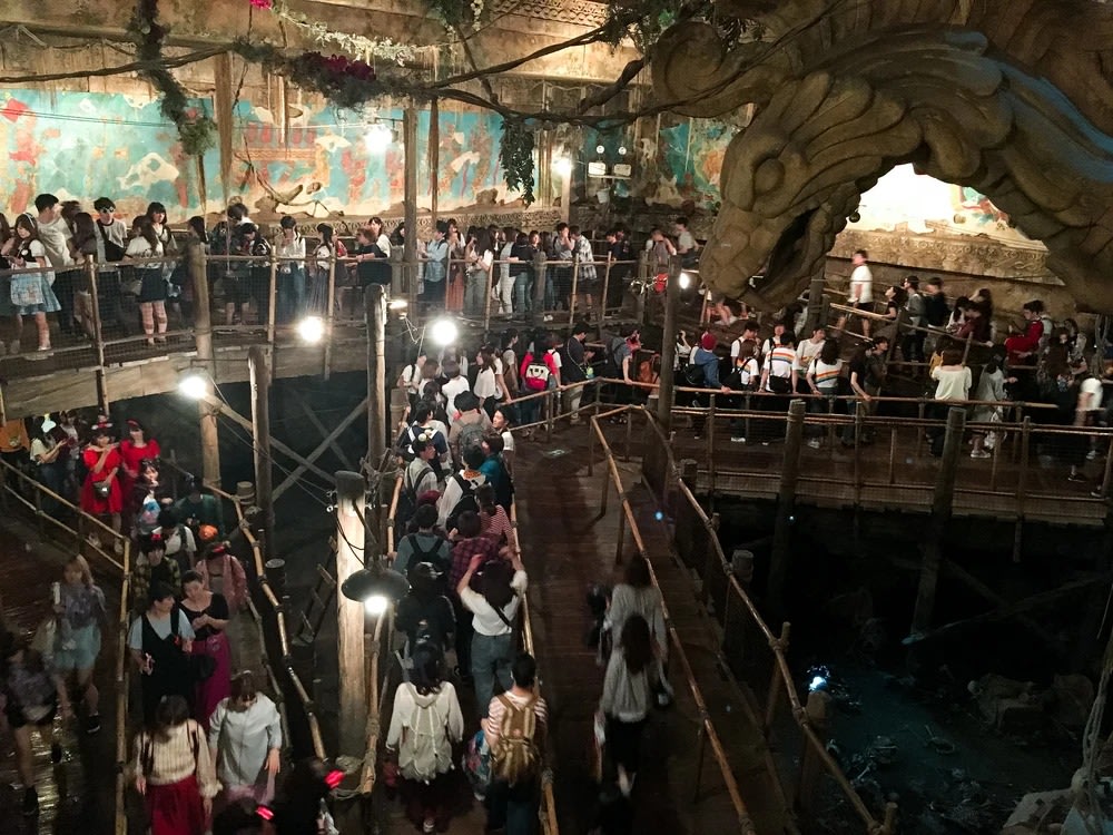 Indiana Jones Ride in Tokyo DisneySea