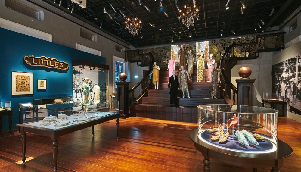 นิทรรศการจัดแสดงสิ่งของที่เกี่ยวกับวัฒนธรรมที่น่าสนใจในสิงคโปร์ ที่ National Museum of Singapore