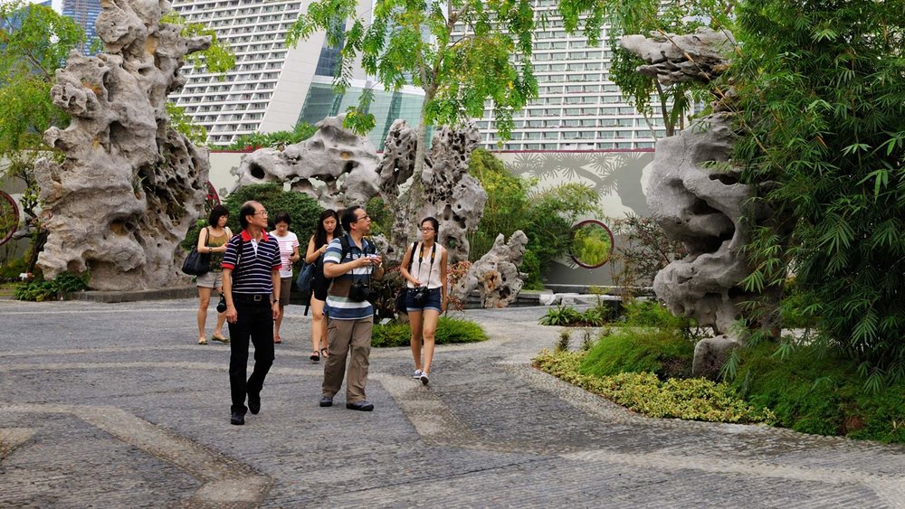 ทางเดิน ใน Chinese Garden, Gardens By The Bay ขอบคุณรูปภาพจาก www.gardensbythebay.com.sg
