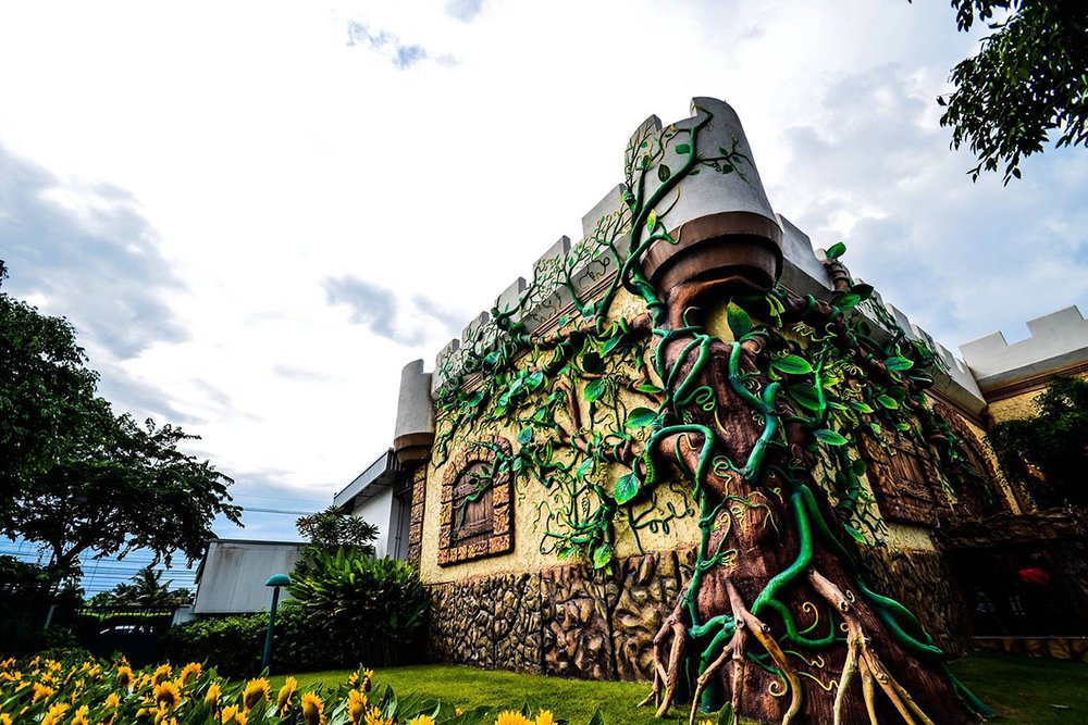 บ้านยักษ์ สวนสนุกดรีมเวิลด์ (Dream World)