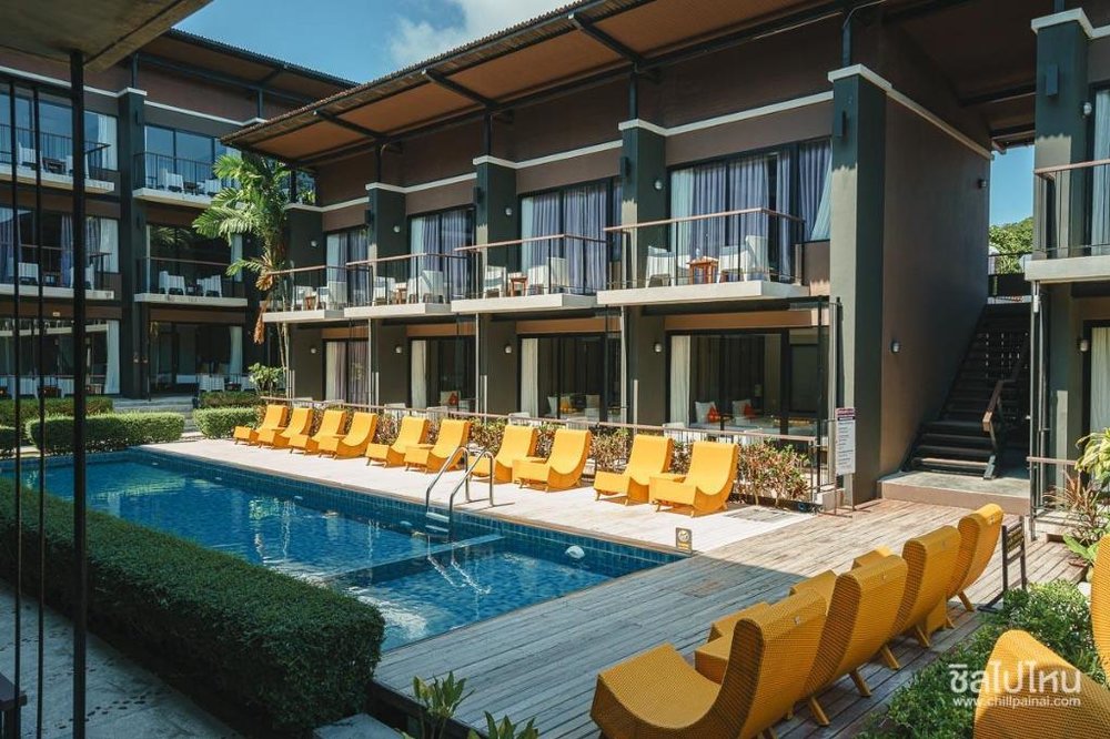 นอนฟังเสียงคลื่นที่ลา ลูน บีช รีสอร์ท (Lalune Beach Resort) อ่าววงเดือน ที่พักเกาะเสม็ดติดทะเล