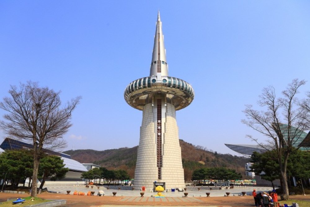 ภาพ Hanbit Tower จาก: Kpopmap