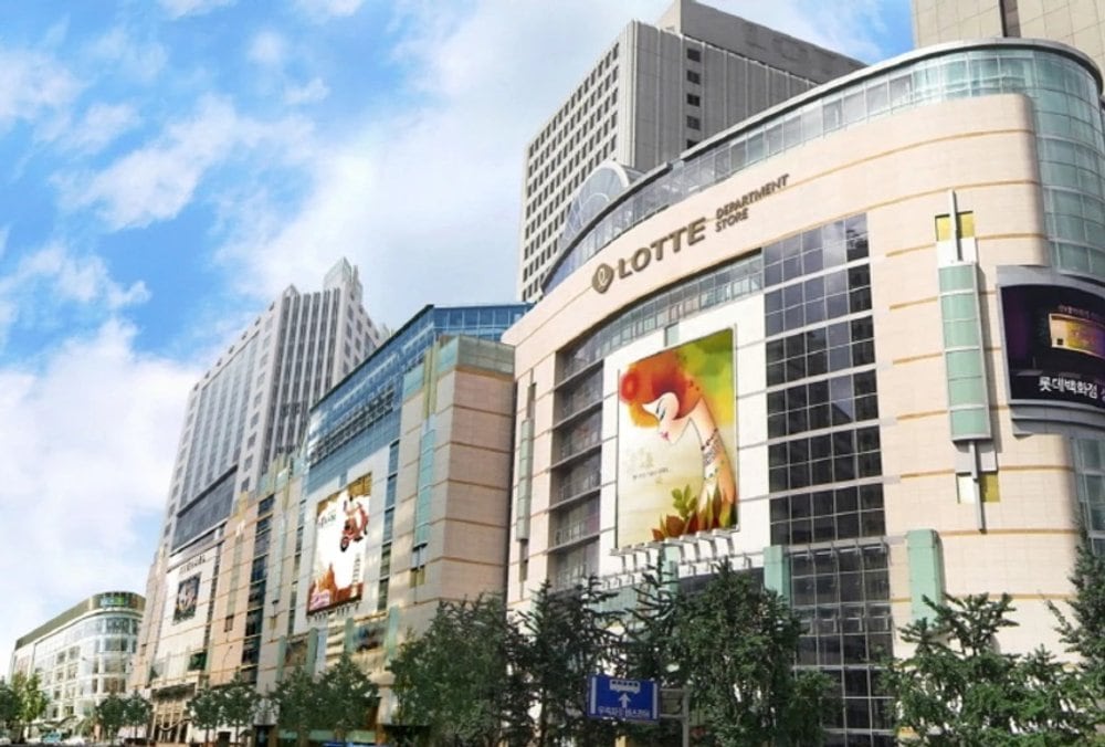 อยากนำเทรนด์ อย่าลืมแวะมาช้อปที่ห้าง Lotte ล่ะ (ขอบคุณรูปจาก kto)