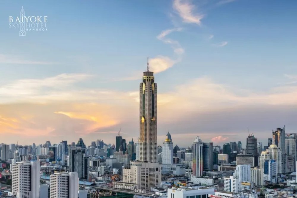 บุฟเฟ่ต์ห้องอาหารชั้น 81 โรงแรมใบหยกสกาย โซน Bangkok Balcony และ Sky Box 