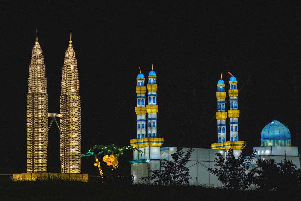 Petronas Twin Towers giant lantern exhibit at Port Dickson