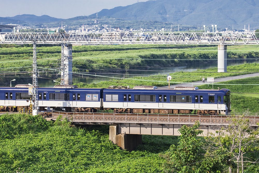 Kyoto - Osaka Sightseeing Pass Keihan Train