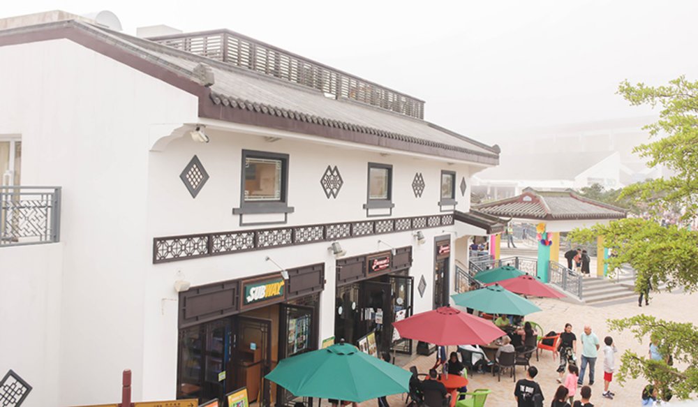 สถานที่เที่ยวในฮ่องกง ทางเข้าเกาะลันตา หนึ่งในสถานที่เที่ยวถ่ายรูปได้ทั้งวัน