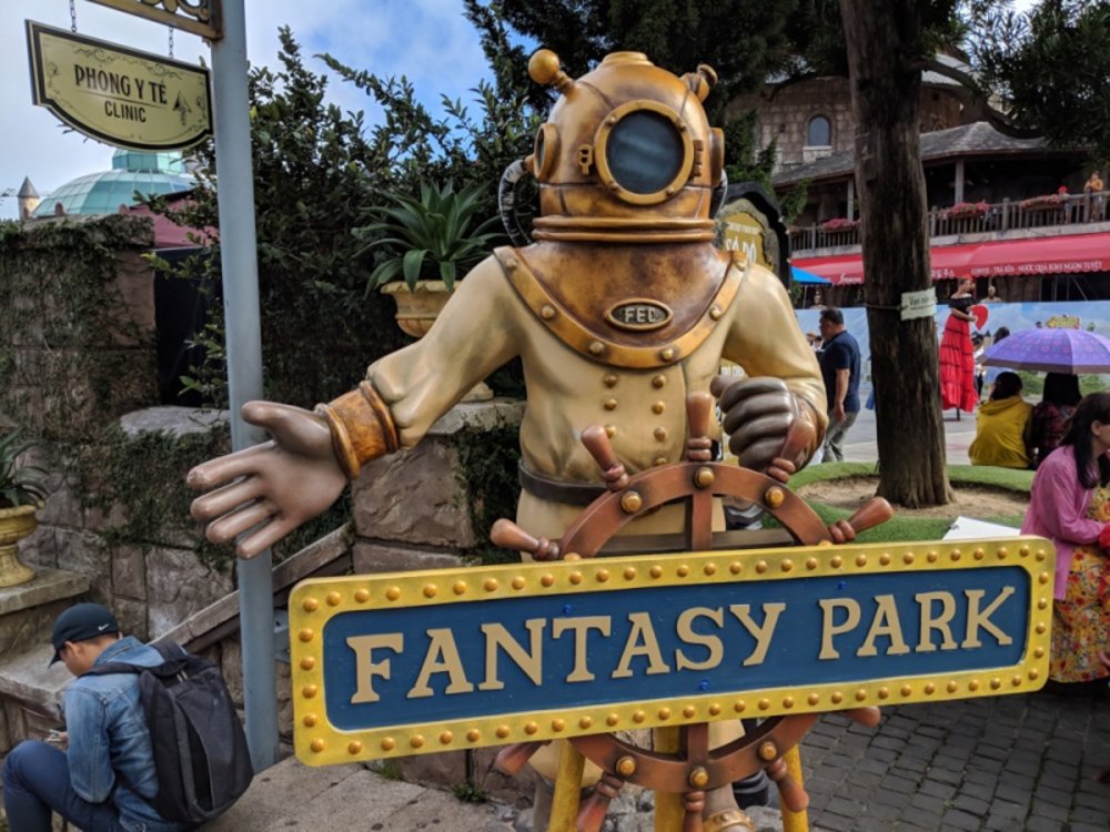 ขอบคุณรูปภาพจาก wanderingwheatleys.com l สวนสนุก ซันเวิลด์ บานาฮิลล์ เมืองดานัง เวียดนาม  