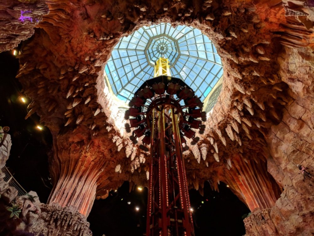 ขอบคุณรูปภาพจาก wanderingwheatleys.com l สวนสนุก ซันเวิลด์ บานาฮิลล์ เมืองดานัง เวียดนาม  