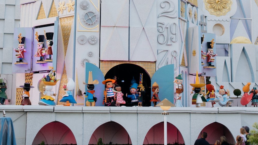 figurines of it’s a small world