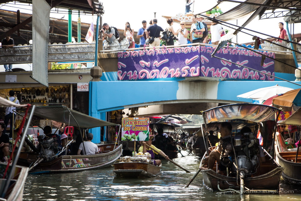 ขอบคุณรูปภาพจาก เที่ยวราชบุรี l ไปพักผ่อนในวันหยุด มีวันเดียวก็เที่ยวได้ ที่ตลาดน้ำดำเนินสะดวก จังหวัดราชบุรี 