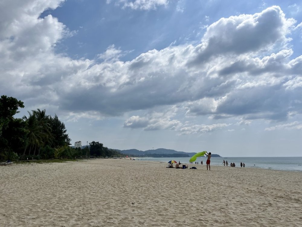 普吉島卡倫海灘