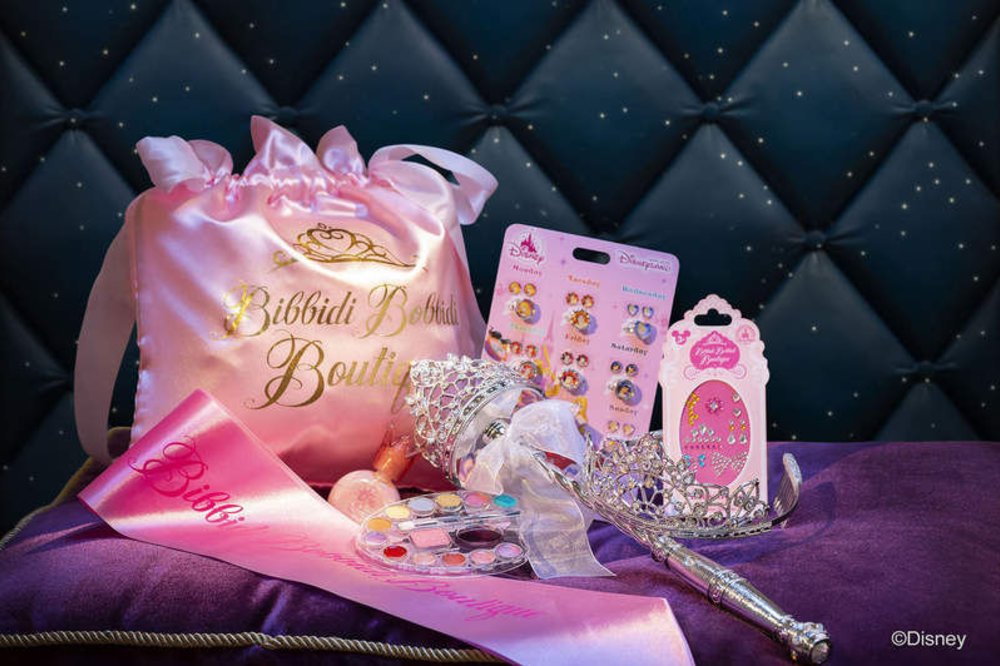 พร็อพสไตล์เจ้าหญิงก็มีนะ ©Disney