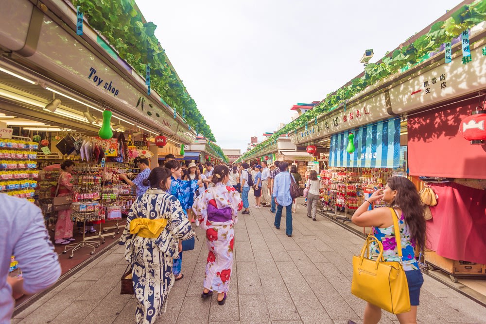 Shops around Asakusa's Senso-ji Temple