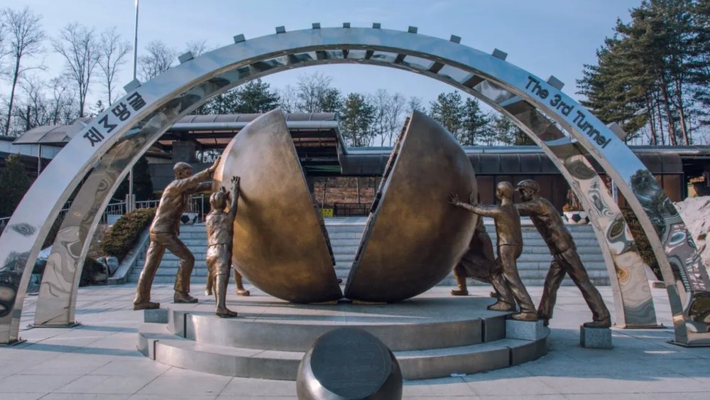 The 3rd Tunnel sculpture