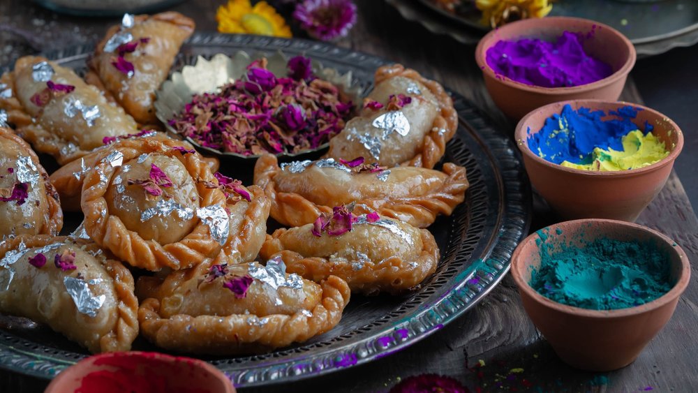 Holi special Mawa gujiya