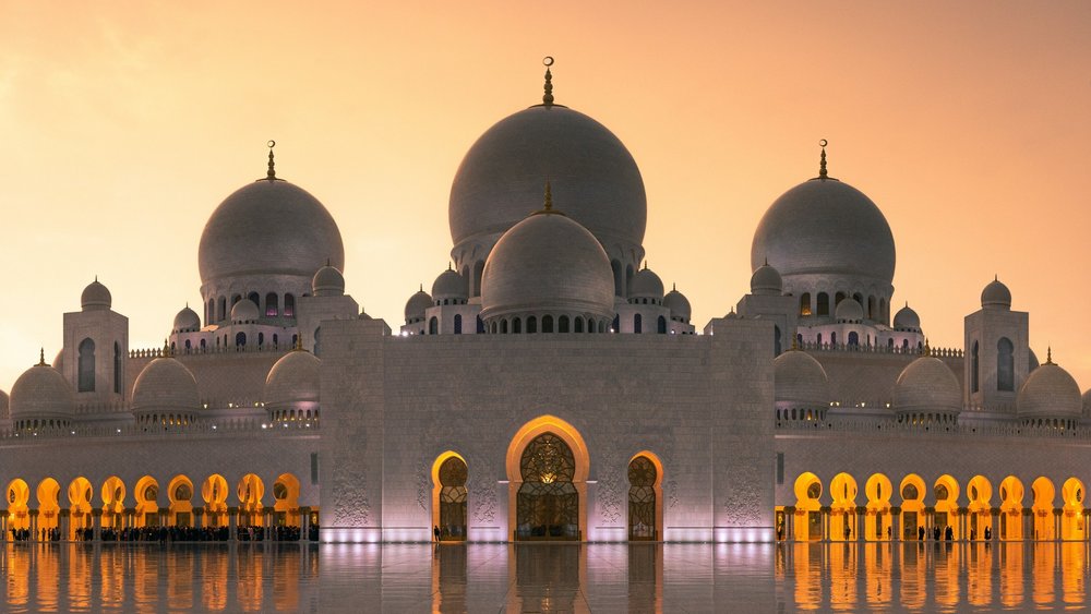 facade of Sheikh Zayed Grand Mosque