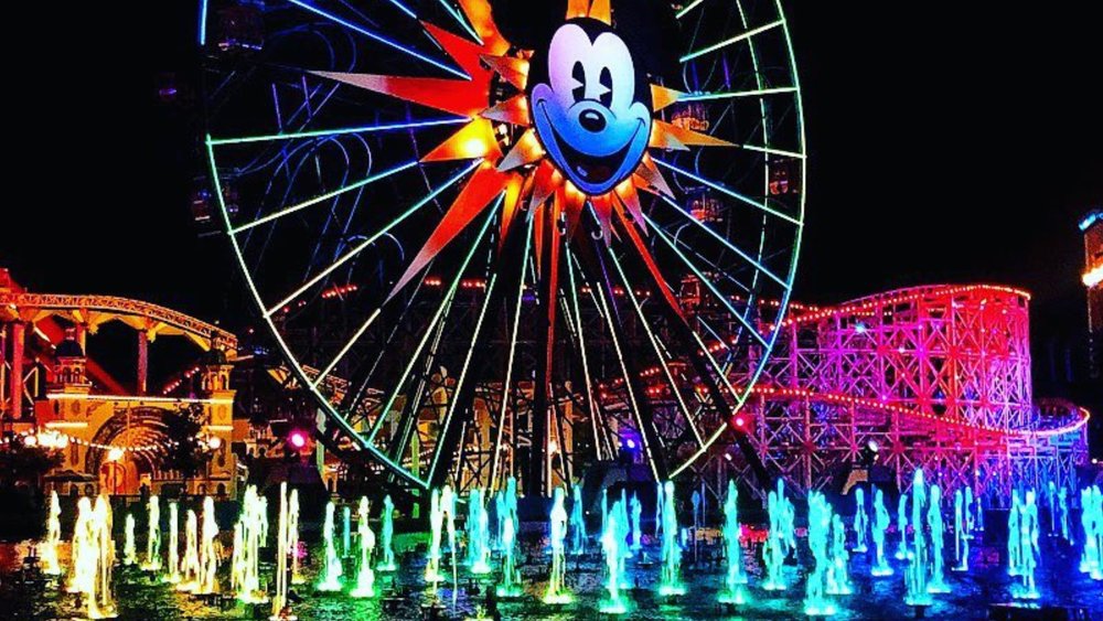Witness a show with lights, sounds, and water displays, all expertly orchestrated to honour Disney gems.