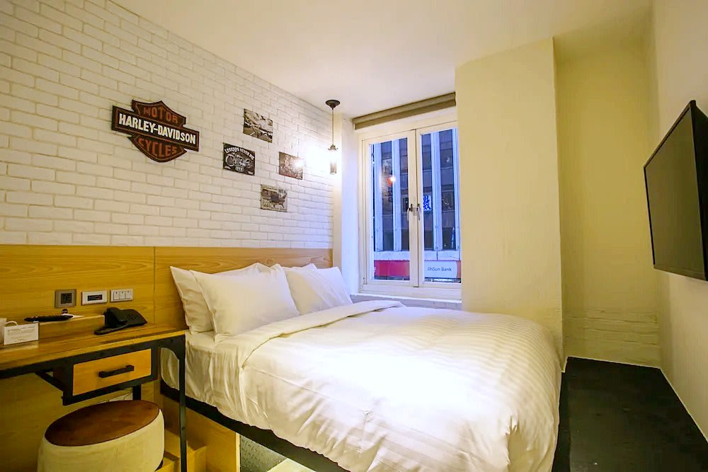hotels in taipei under $60