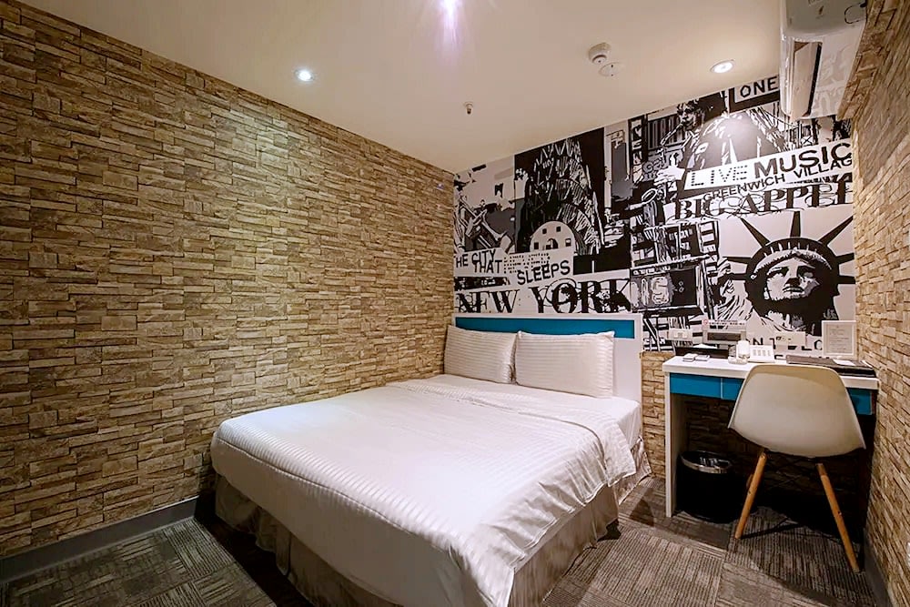 hotels in taipei under $60