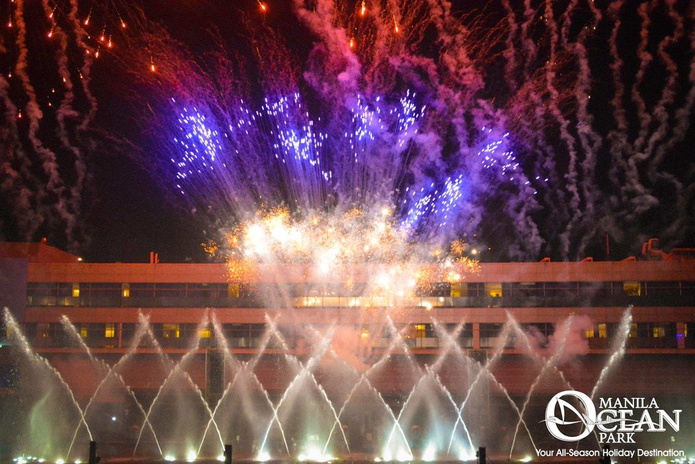 Colorful water fountain show
