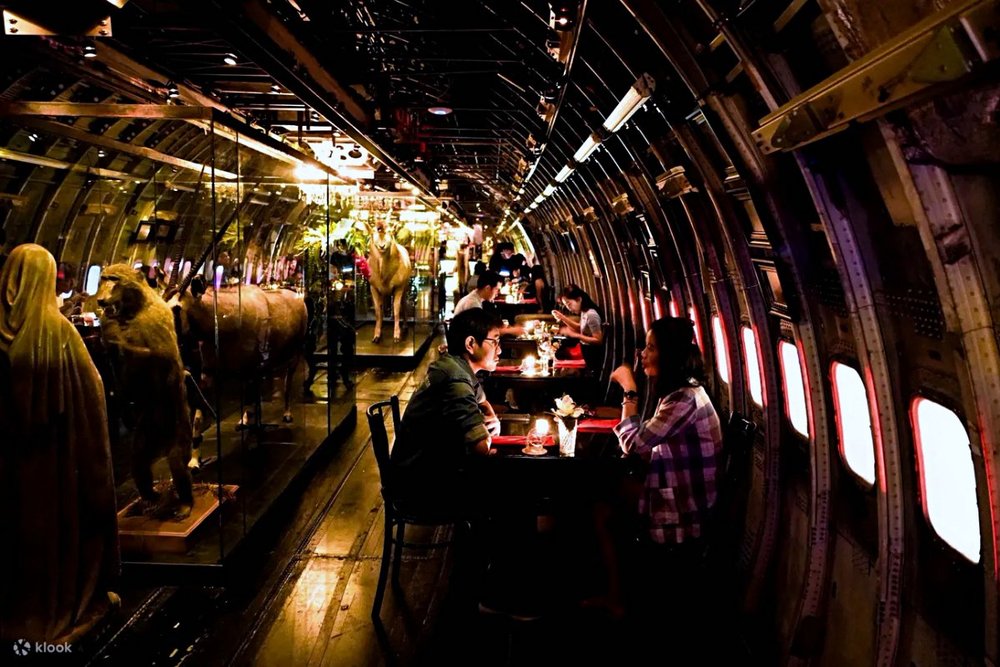 night markets in bangkok