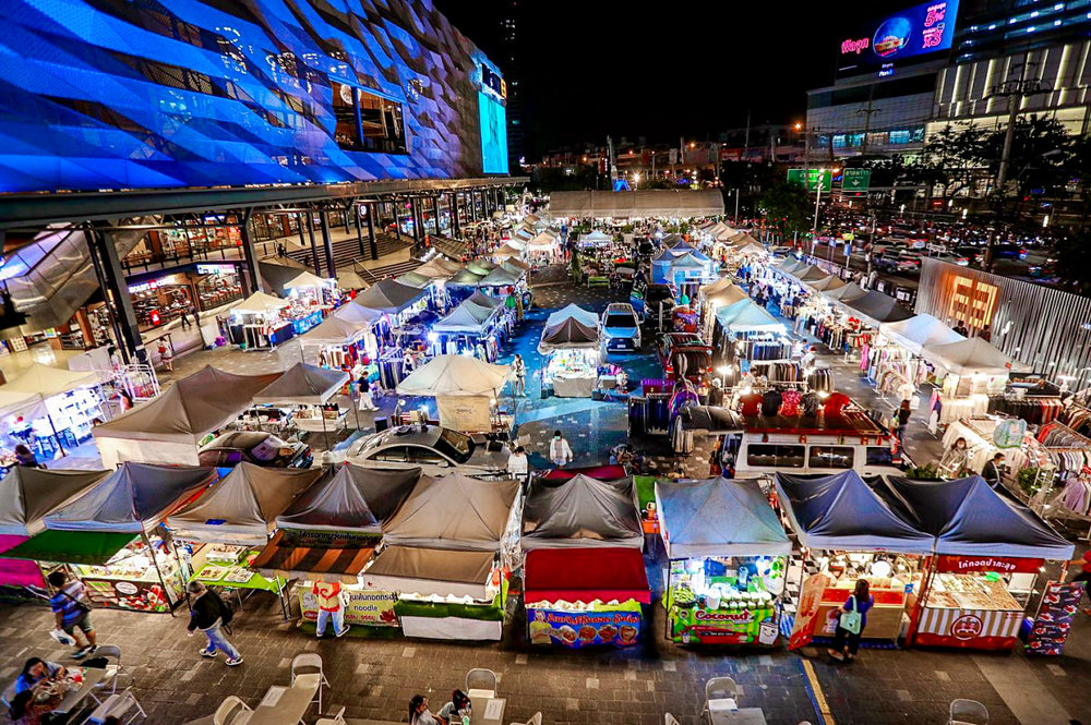 night markets in bangkok
