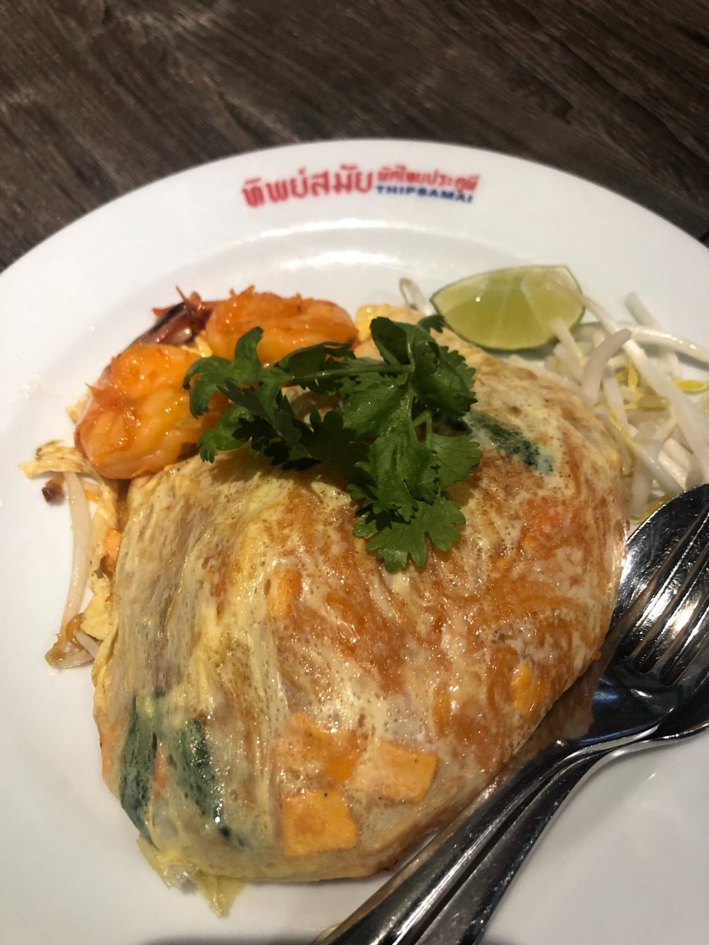 Pad Thai at Thip Sa Mai best local food in Bangkok