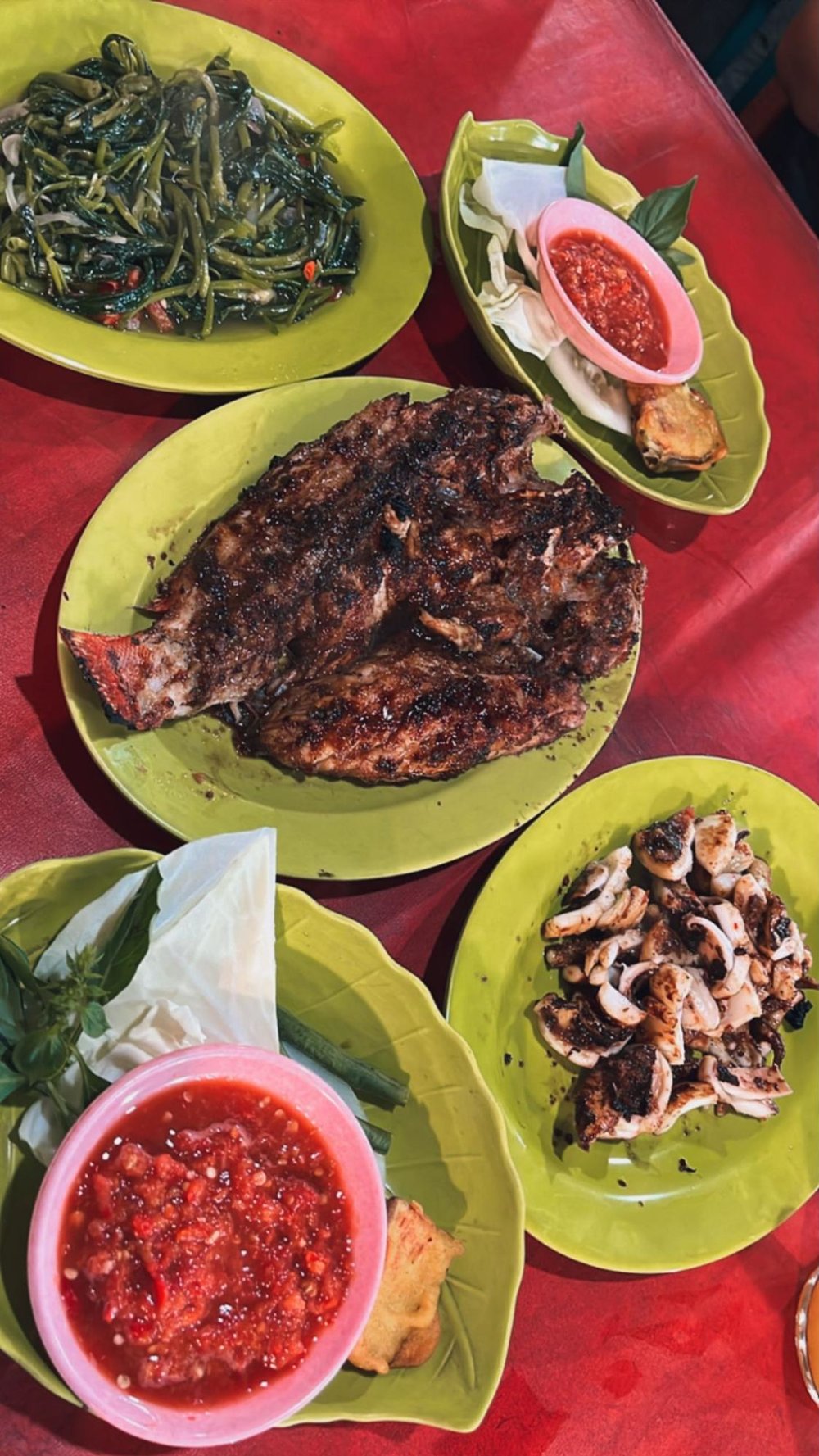 labuan bajo fish market