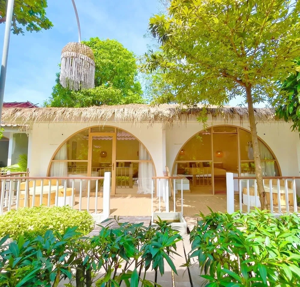 ที่พักเกาะเสม็ดติดทะเล